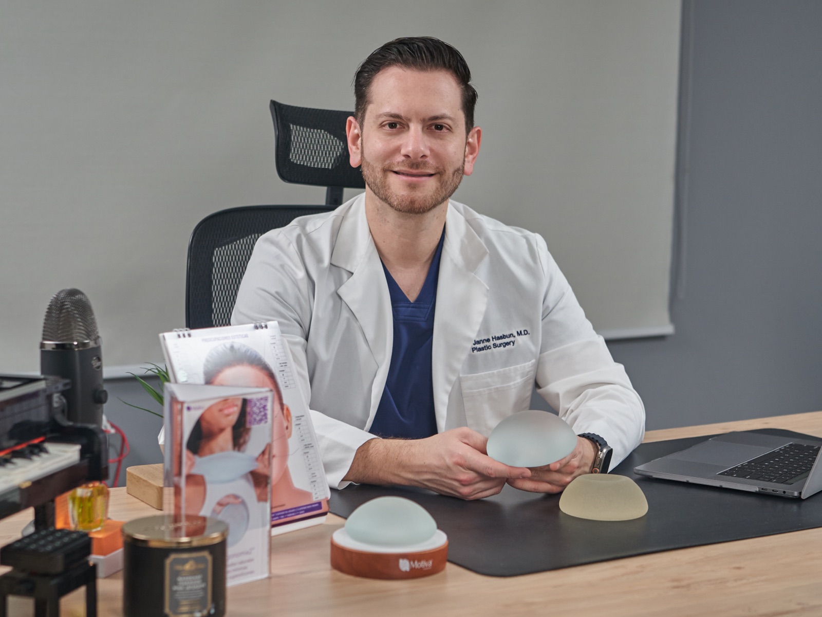 Dr. Samir Janne Hasbun
